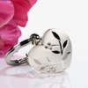 Fiori & Petali Engraved Keyring